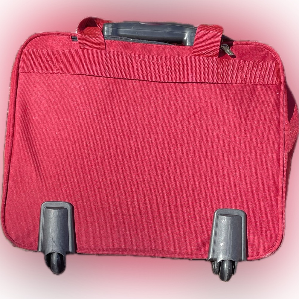 Red Rolling Storage Bag - Picture 2 of 3
